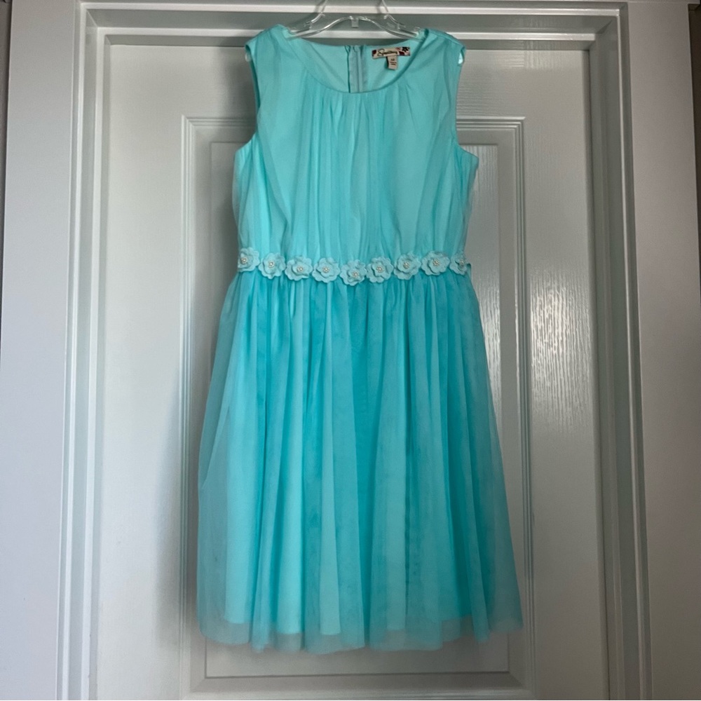 Speechless dress.